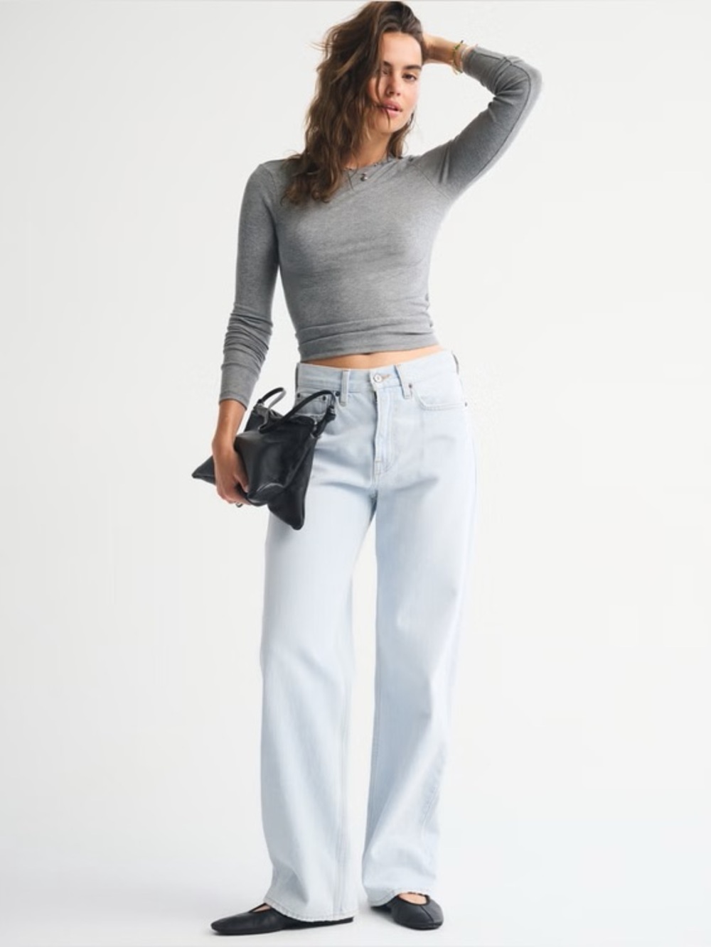 Abercrombie & fitch A&F size 28 the slouchy‎ jean jeans mid rise wide leg light
